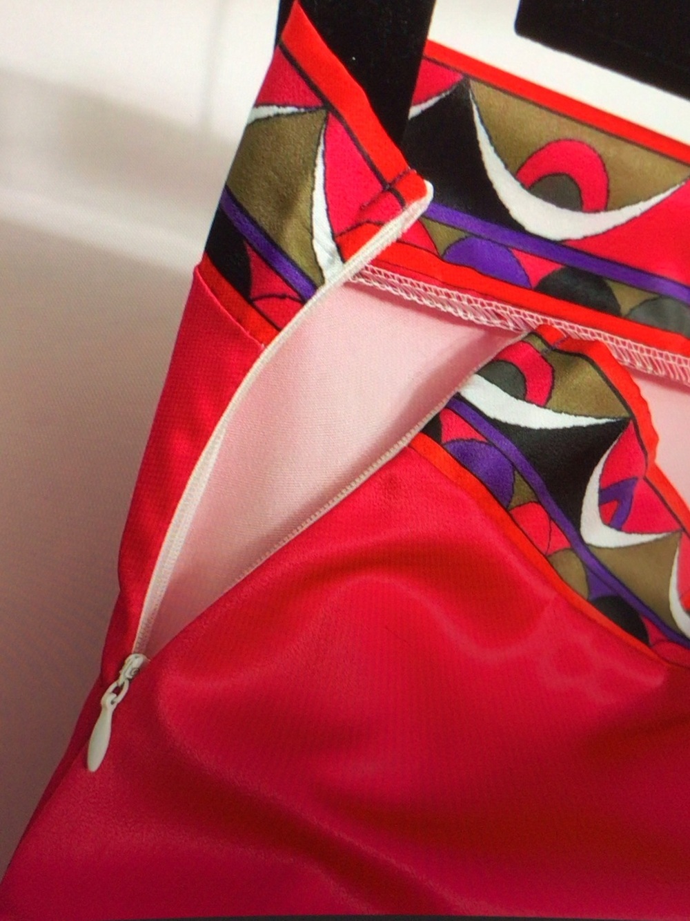 Emilio Pucci Bold Abstract Silk Top and Skirt Set - Red Multi - Picture 8 of 8